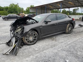  Salvage Porsche Panamera