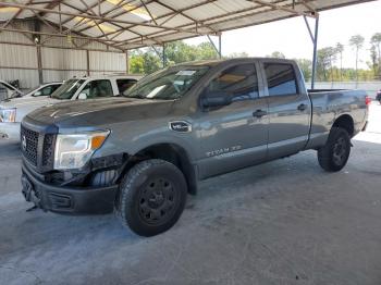  Salvage Nissan Titan