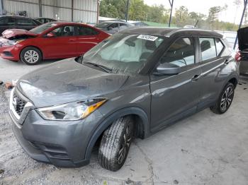  Salvage Nissan Kicks