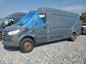  Salvage Mercedes-Benz Sprinter