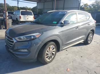  Salvage Hyundai TUCSON