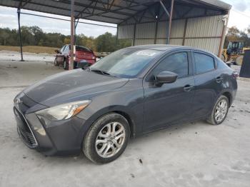  Salvage Toyota Yaris