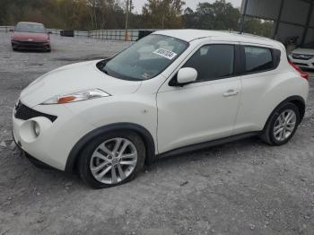  Salvage Nissan JUKE