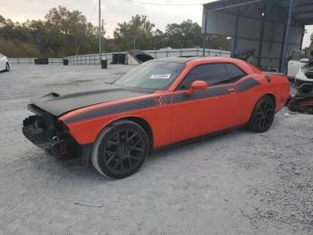  Salvage Dodge Challenger