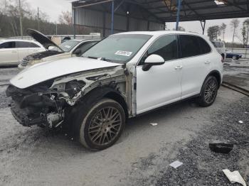  Salvage Porsche Cayenne