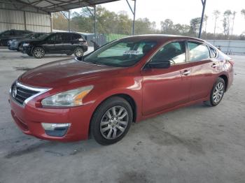  Salvage Nissan Altima