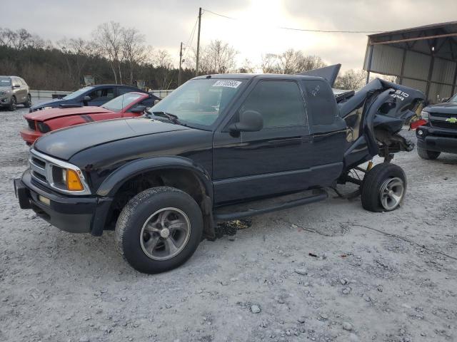  Salvage Chevrolet S-10