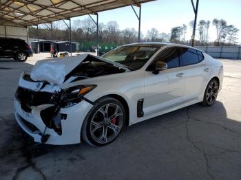  Salvage Kia Stinger