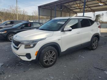  Salvage Kia Seltos