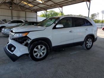  Salvage Kia Sorento