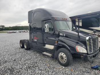 Salvage Freightliner Cascadia