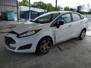  Salvage Ford Fiesta