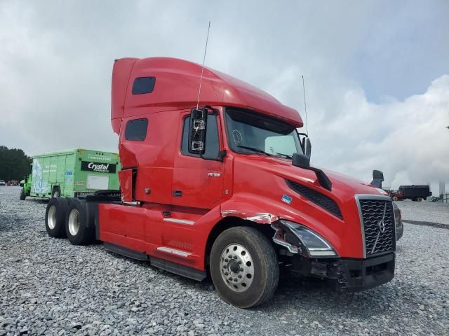  Salvage Volvo Vn