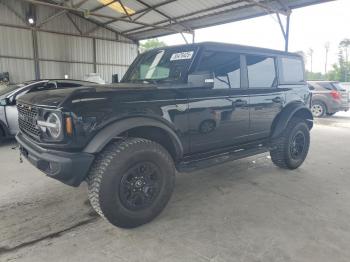  Salvage Ford Bronco