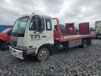  Salvage Nissan Diesel Ud2000