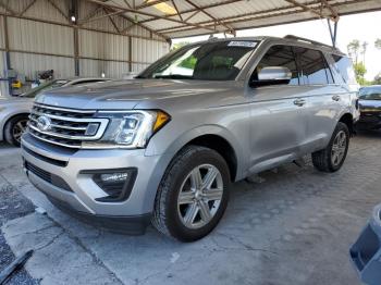  Salvage Ford Expedition