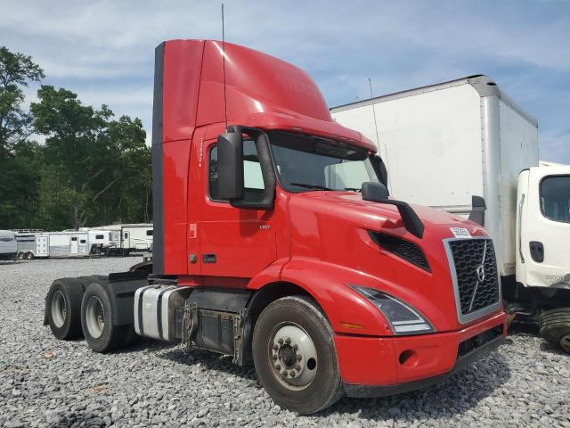  Salvage Volvo Vnr