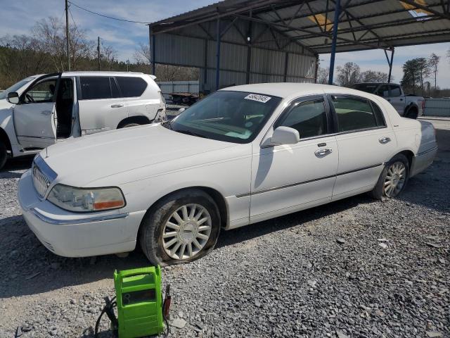  Salvage Lincoln Towncar