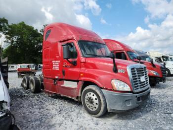 Salvage Freightliner Cascadia 1