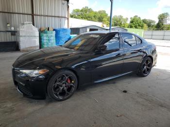  Salvage Alfa Romeo Giulia