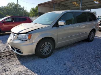  Salvage Chrysler Minivan
