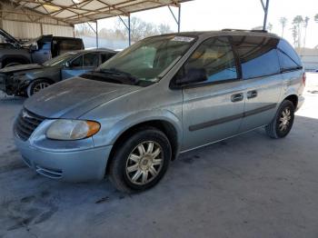 Salvage Chrysler Minivan