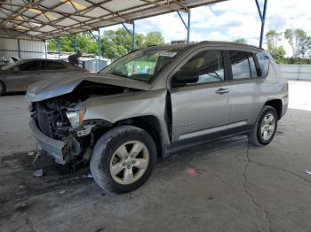  Salvage Jeep Compass