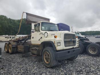  Salvage Ford L Series