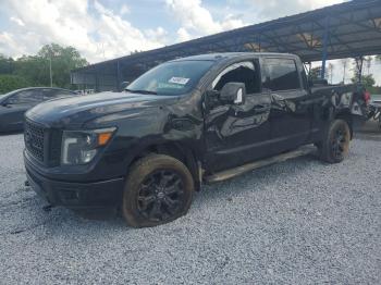  Salvage Nissan Titan