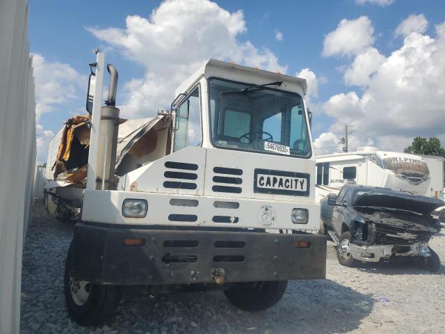  Salvage Capacity Yard Truck