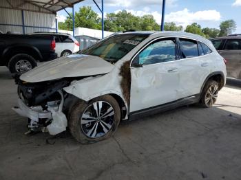  Salvage Mercedes-Benz GLA