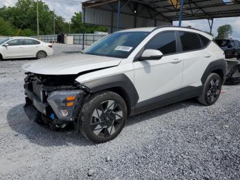  Salvage Hyundai KONA