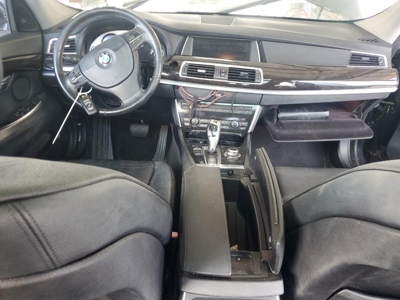 BMW 5 Series Gt Image 11
