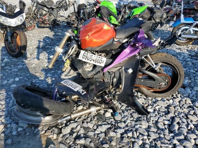 Suzuki Gsxr750 Image 4