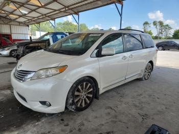  Salvage Toyota Sienna