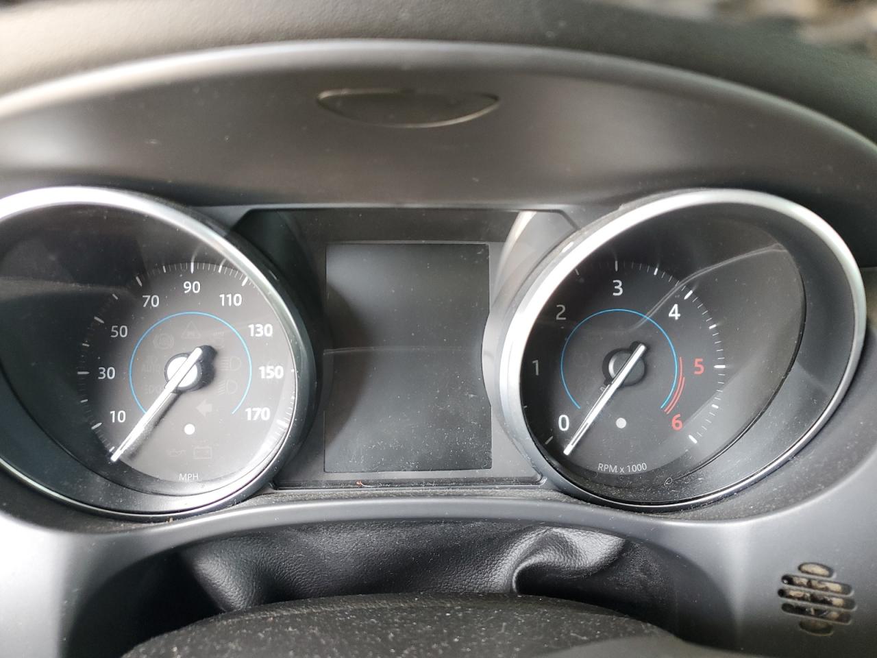 Jaguar F-PACE Premium Image 11