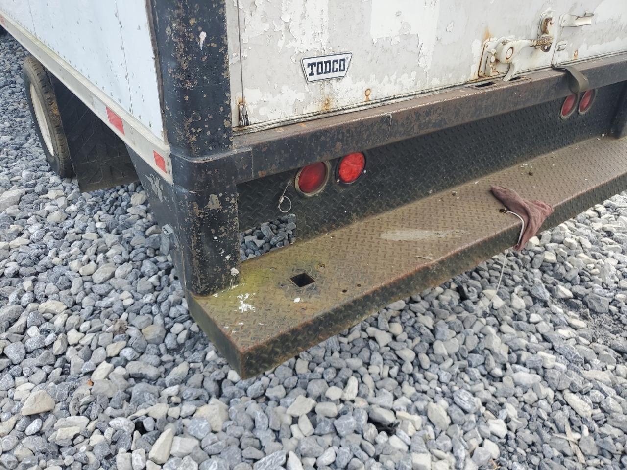 Chev Express Image 10