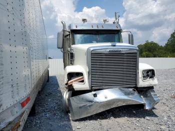  Salvage Freightliner 122sd