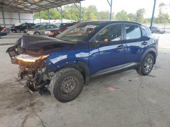  Salvage Nissan Kicks