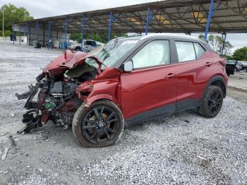  Salvage Nissan Kicks