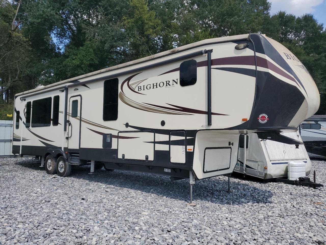 Bihg Enclosed Image 1