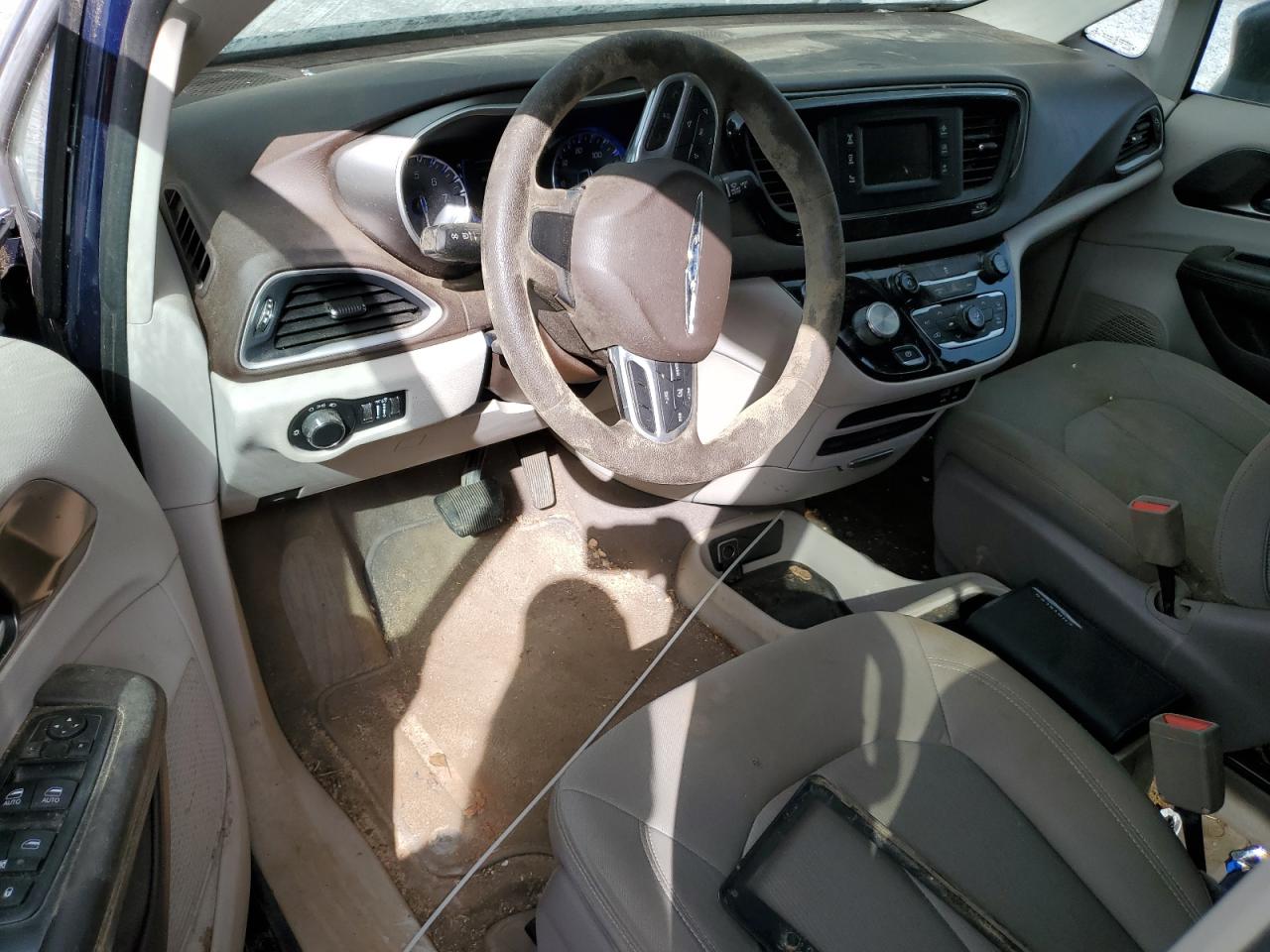 Chrysler Pacifica Lx Image 7