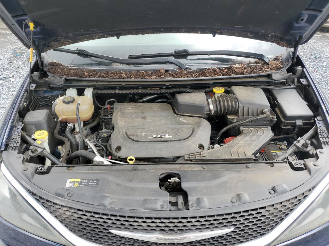 Chrysler Pacifica Lx Image 10