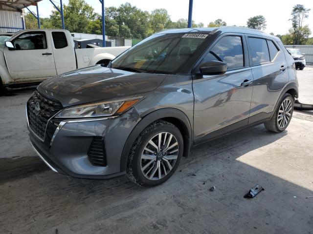  Salvage Nissan Kicks