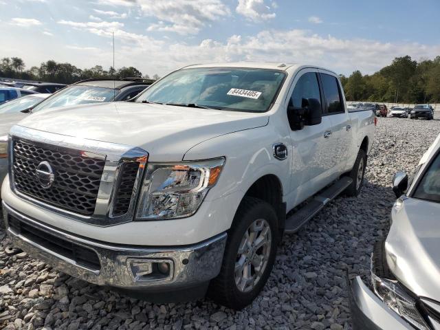  Salvage Nissan Titan