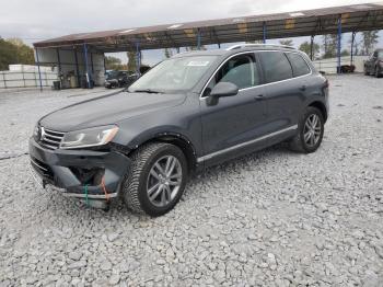  Salvage Volkswagen Touareg