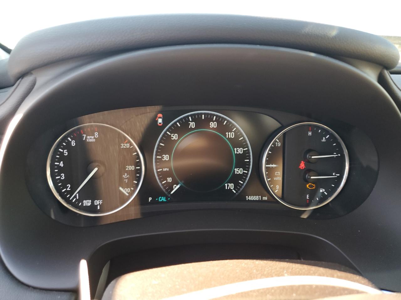 Buick LaCrosse Premium Image 11