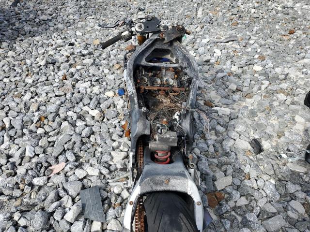 Yamaha Yzf L Image 7