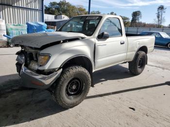  Salvage Toyota Tacoma