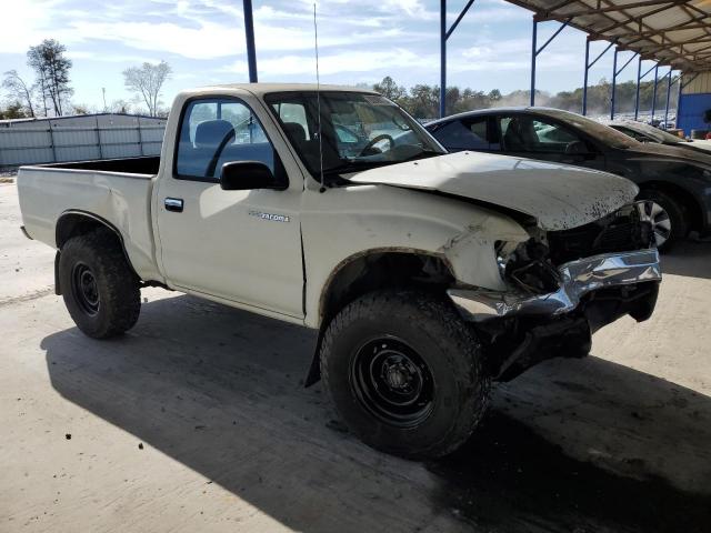 Toyota Tacoma Image 4